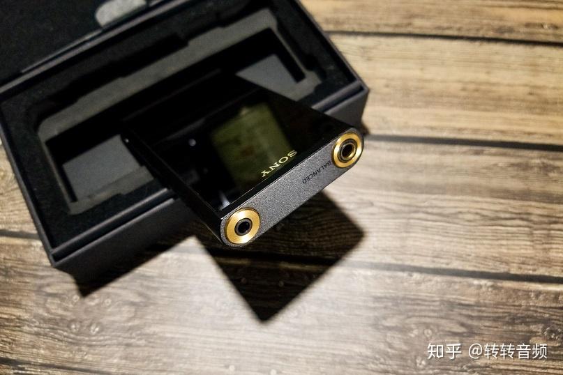 引领流媒体时代播放器中坚力量索尼nwzx505