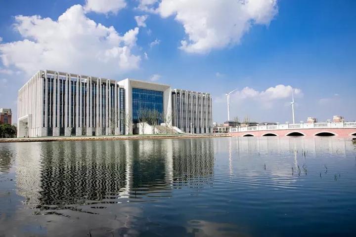 南京理工大学是985还是211(南京理工大学考研分数线)