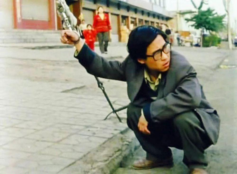 如何体现英雄主义与牺牲精神