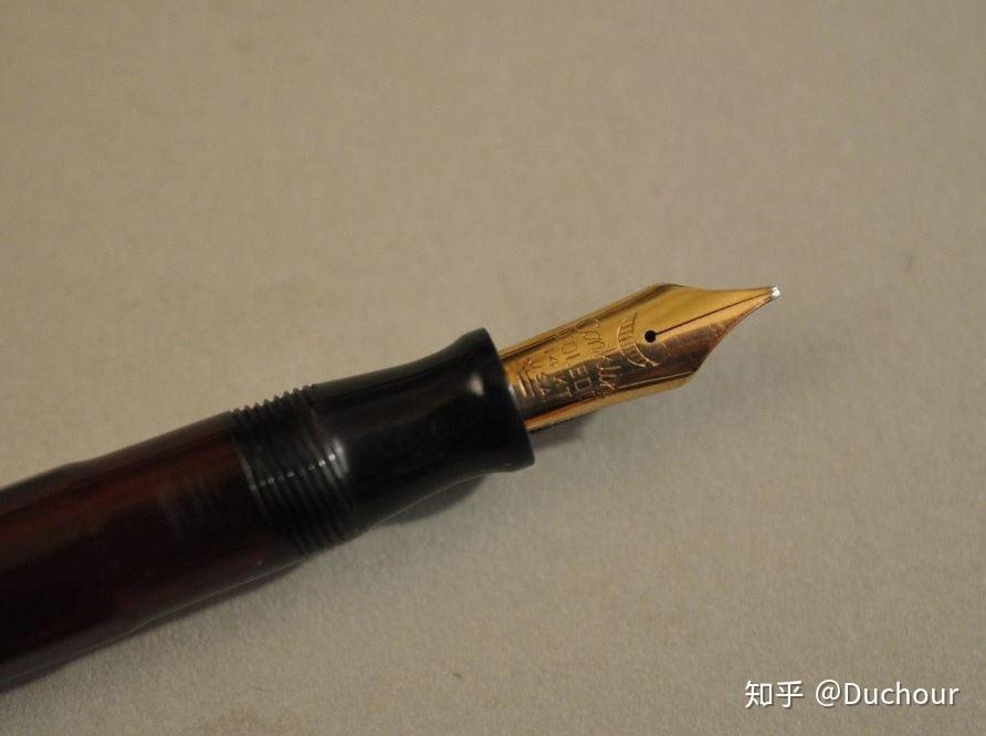 极其罕见的康克林旋钮上墨(twist-filler)红灰黑大理石纹钢笔