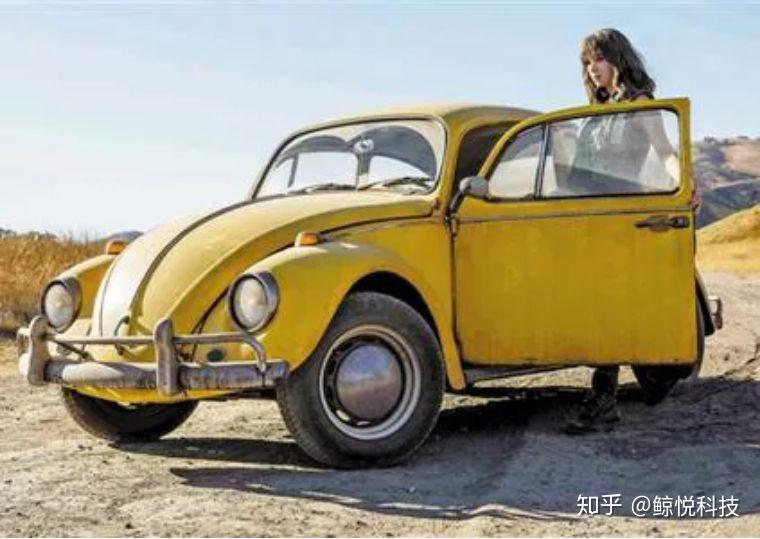 在《疯狂金龟车》系列电影中,甲壳虫则直接成为了主角——赫比(herbie