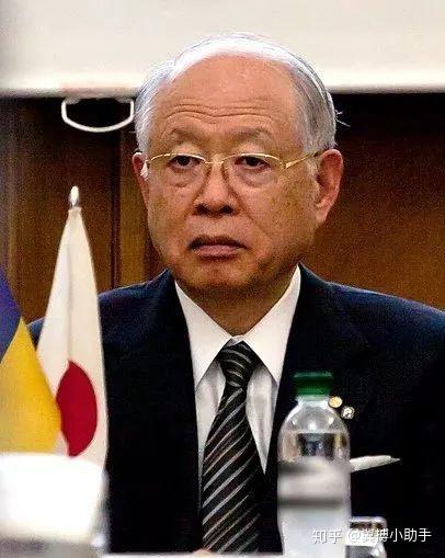 福井谦一1981年,福井谦一获得诺贝尔化学奖74京都帝国大学工学部