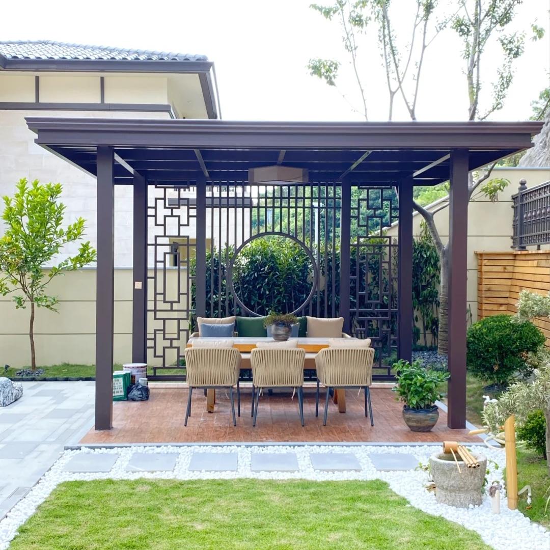 别墅庭院搭配铝合金凉亭设计简约又大气