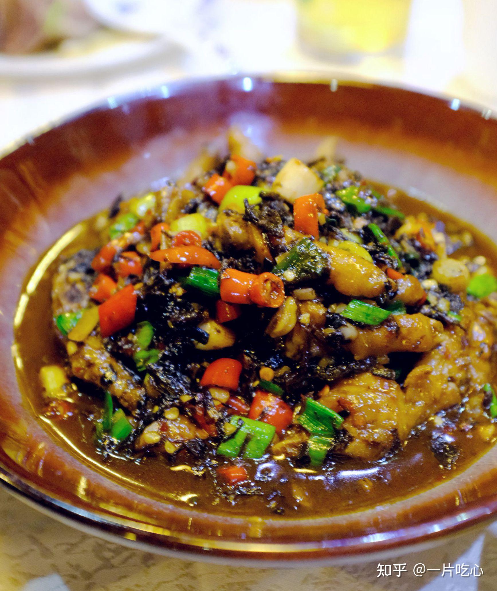 两家江西菜一家锅气赞一家辣得欢