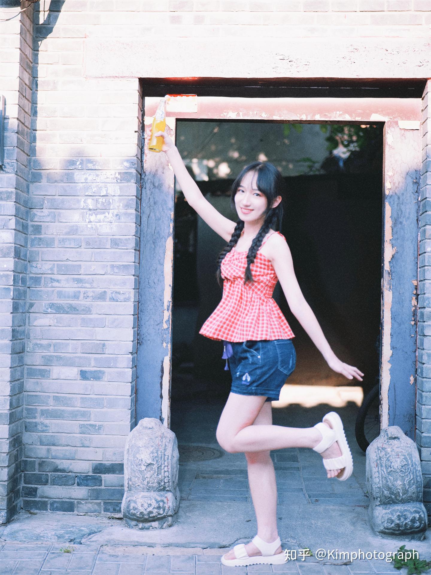 胡同里的纯真女孩