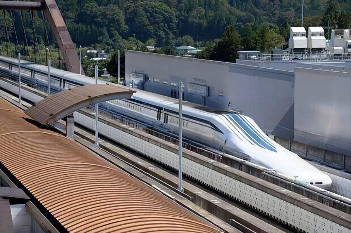 时速320公里印度首条高铁建设取得新进展宣称将于两年内开通