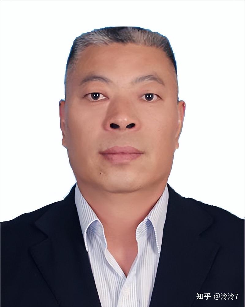 广东省湛江市公安局现任领导及工作分工