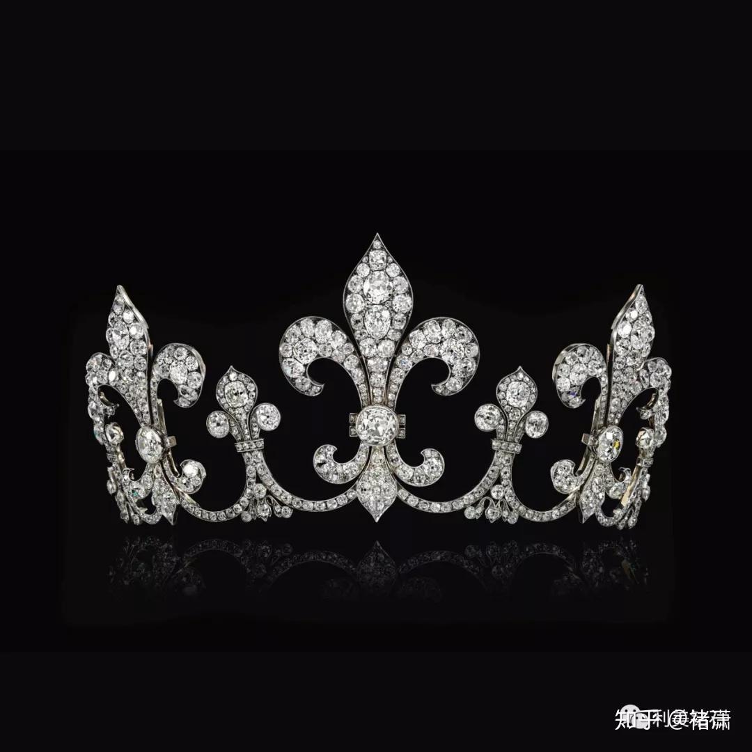 总成交37亿来看苏富比拍卖的法国王室大宝贝们