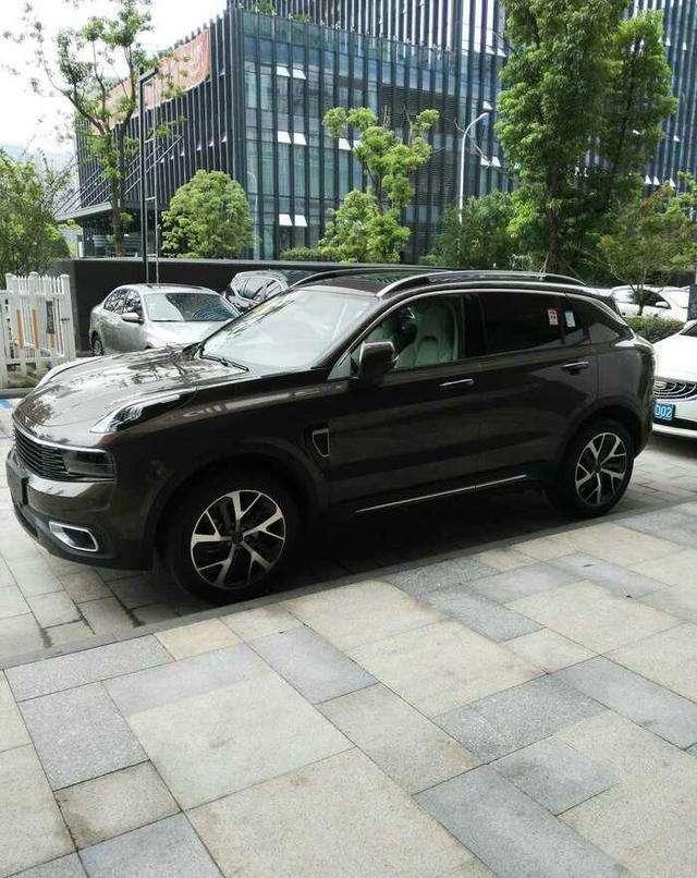 吉利领克01实车到店可试驾哎哟有惊喜