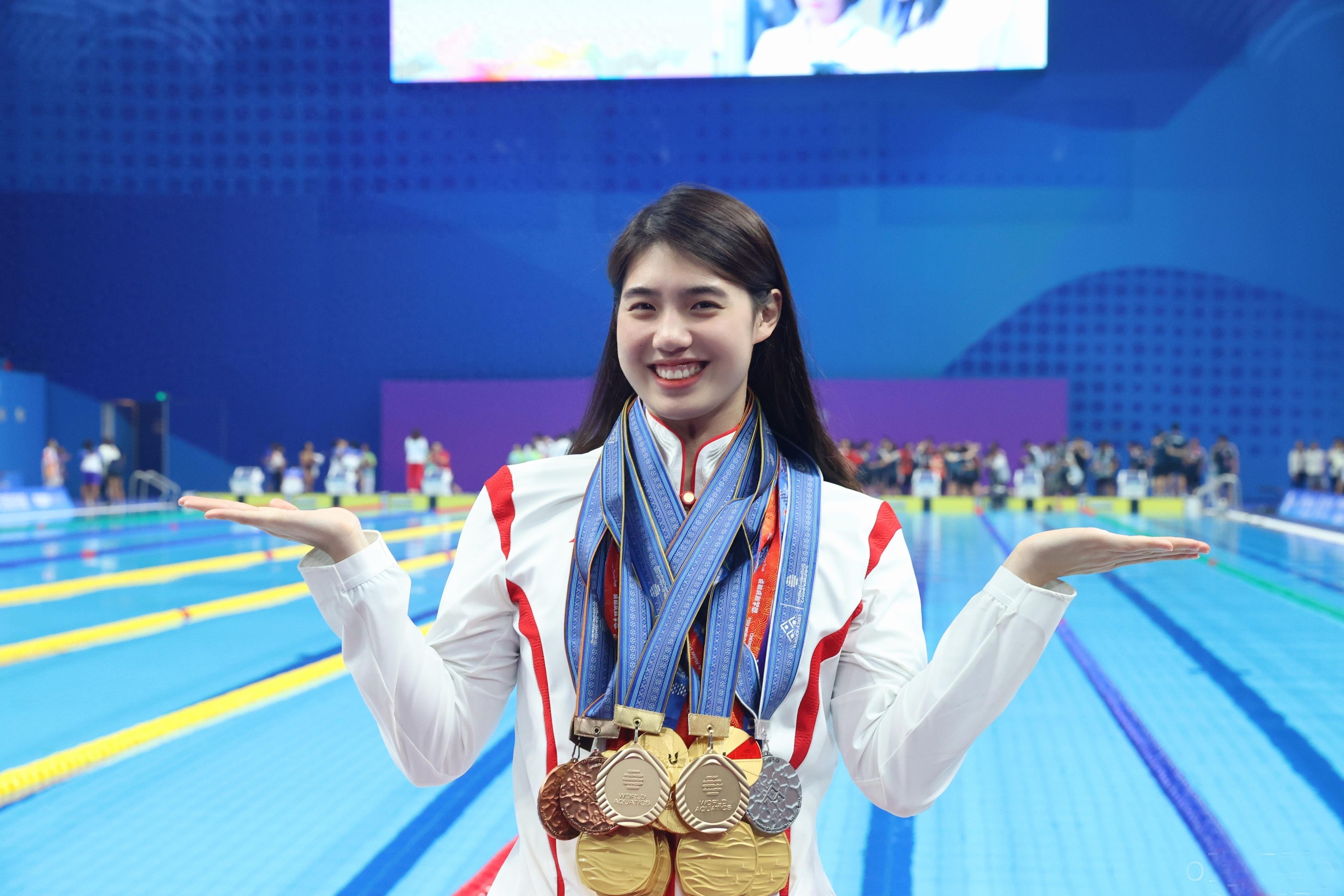 蝶后张雨霏,3岁进泳池,17岁进国家队,25岁杭州亚运会获6枚金牌