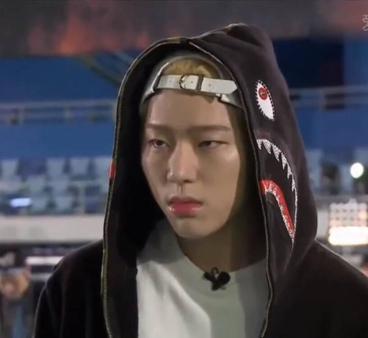 嗯,就是我们小允哥哥的双胞胎哥哥小智同学.