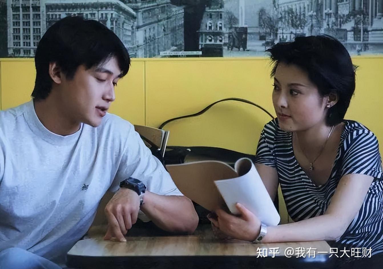 永不瞑目欧庆春和欧阳兰兰的爱毁了肖童本该光彩夺目的一生