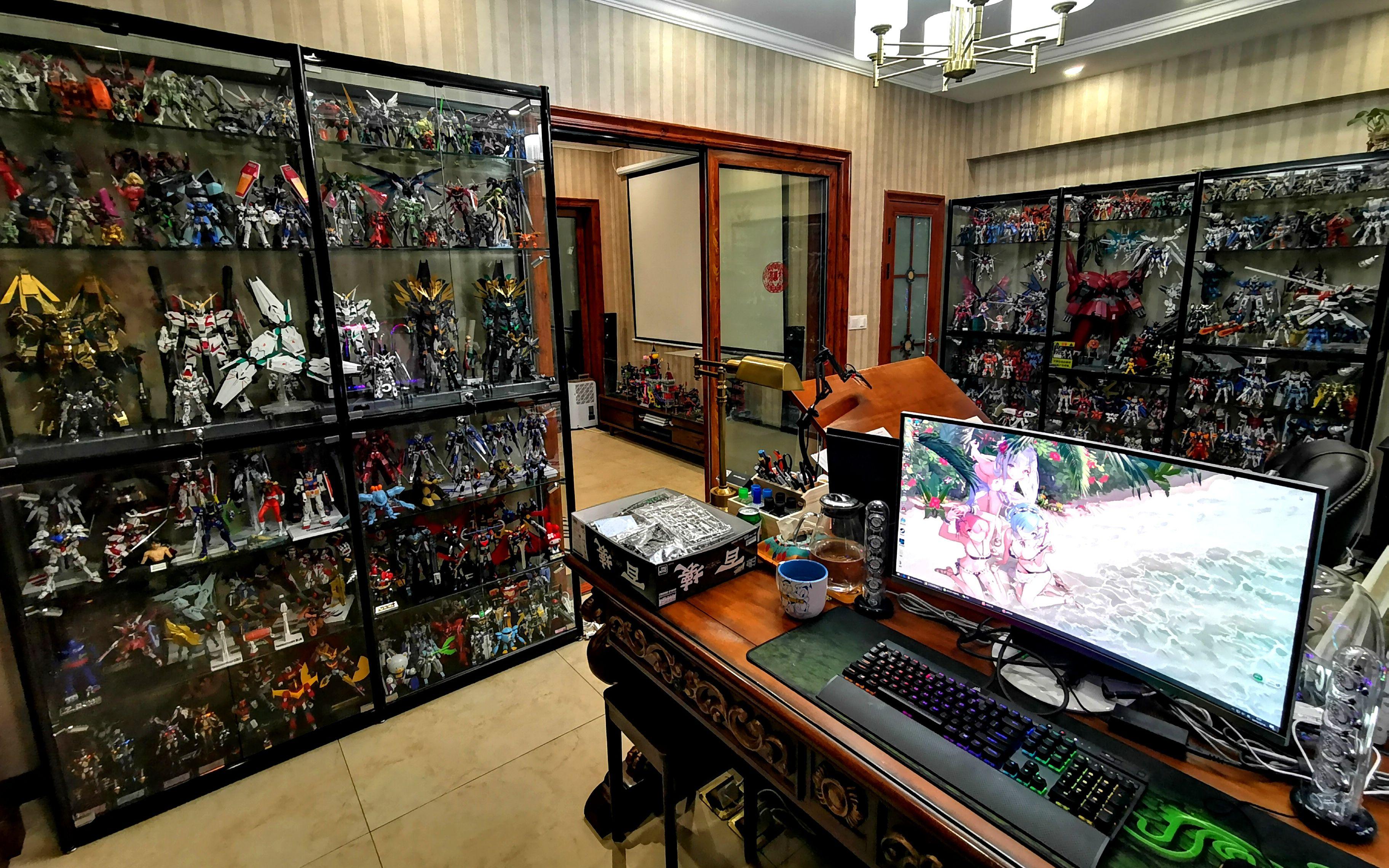 看来,我的关注点似乎错了啊,宅男一面墙,北京一套房可能才是男人们