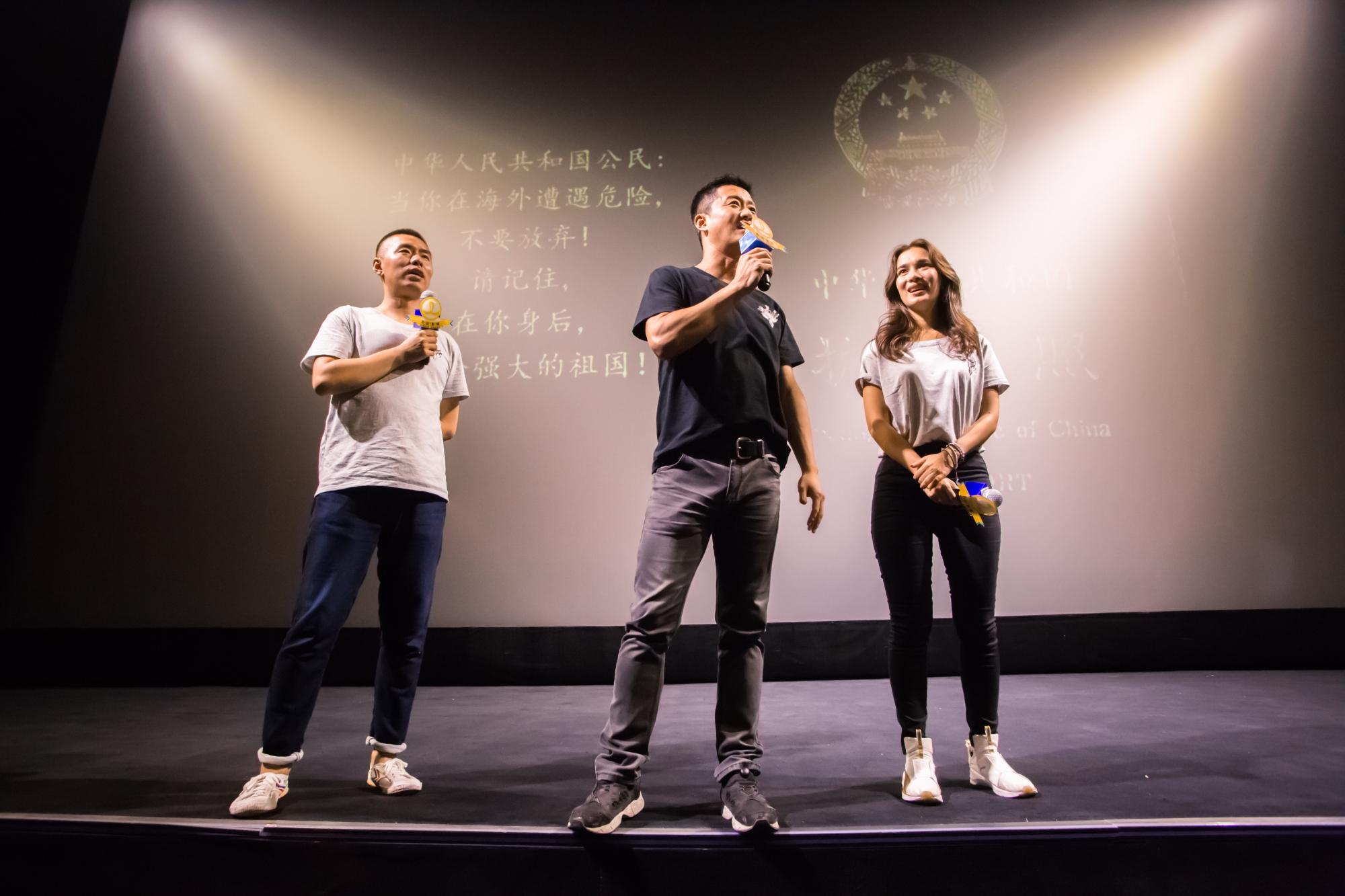 战狼2苏州活动现场跟拍摄影型小记 - 知乎