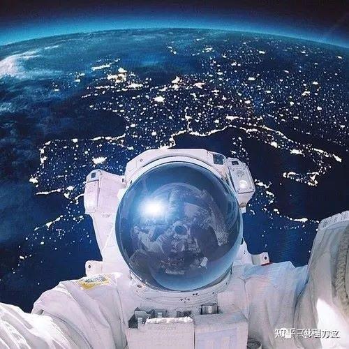 17年前，首位太空游客为何肯花2000万美元实现一个梦？ - 知乎
