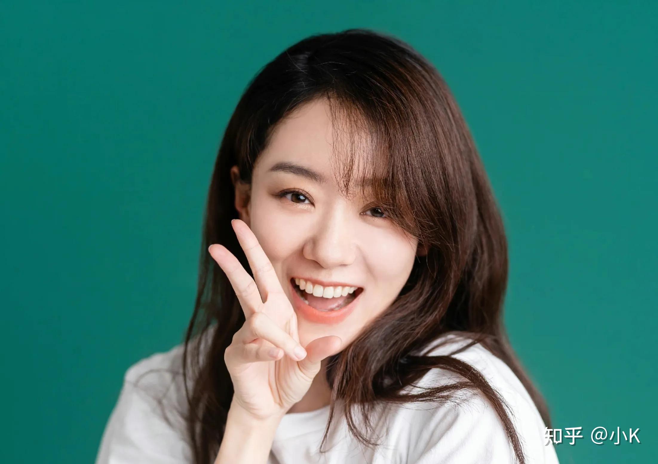 “一夜爆火”的张小斐怎么销声匿迹了?看她做过的事就不奇怪了 - 知乎 Foto & Idee “一夜爆火”的张小斐怎么销声匿迹了?看她做过的事就不奇怪了 - 知乎 Bildidee