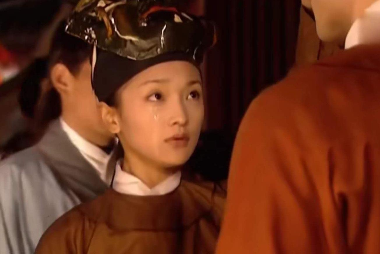 Moment 面具 西野七濑 高晓松口红 阮经天小八 哈士奇打针 秀念 陪酒机器人 谭谈 知乎