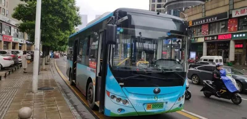 缩短30%通勤时间!海信助长沙打造国内领先的"智慧定制公交"