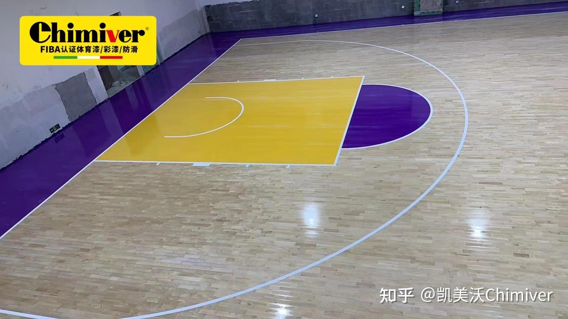 nba湖人配色的籃球館木地板彩漆應用諸暨躍創籃球館木地板打磨