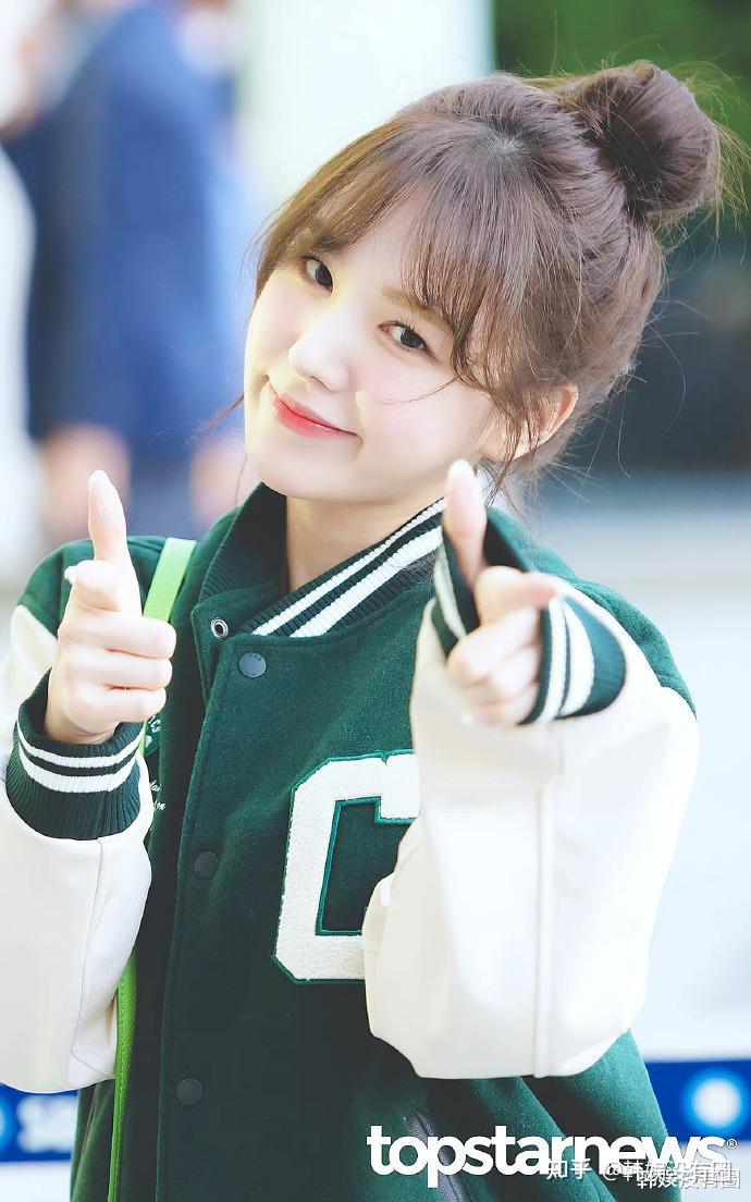 虽然个子不高,但身材比例很好呢","这样看起来,wendy仿佛有170的身高"