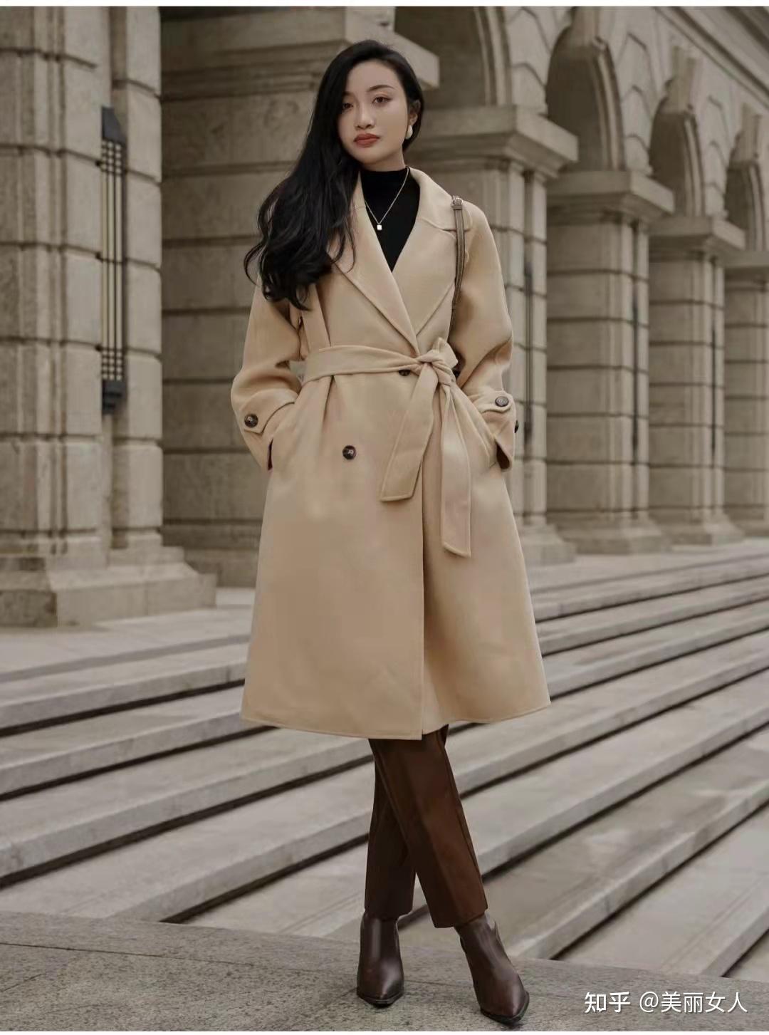 羊绒大衣里面搭配什么衣服好看