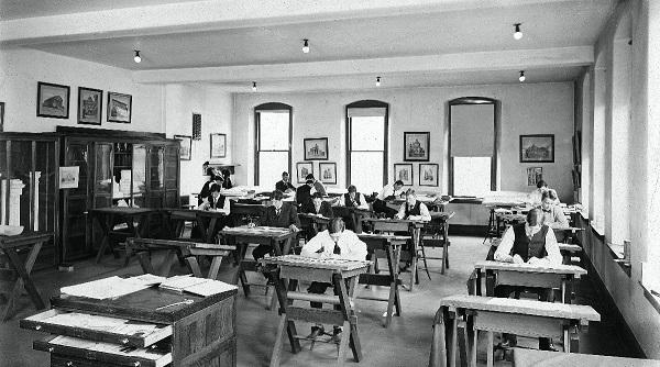 文章配图