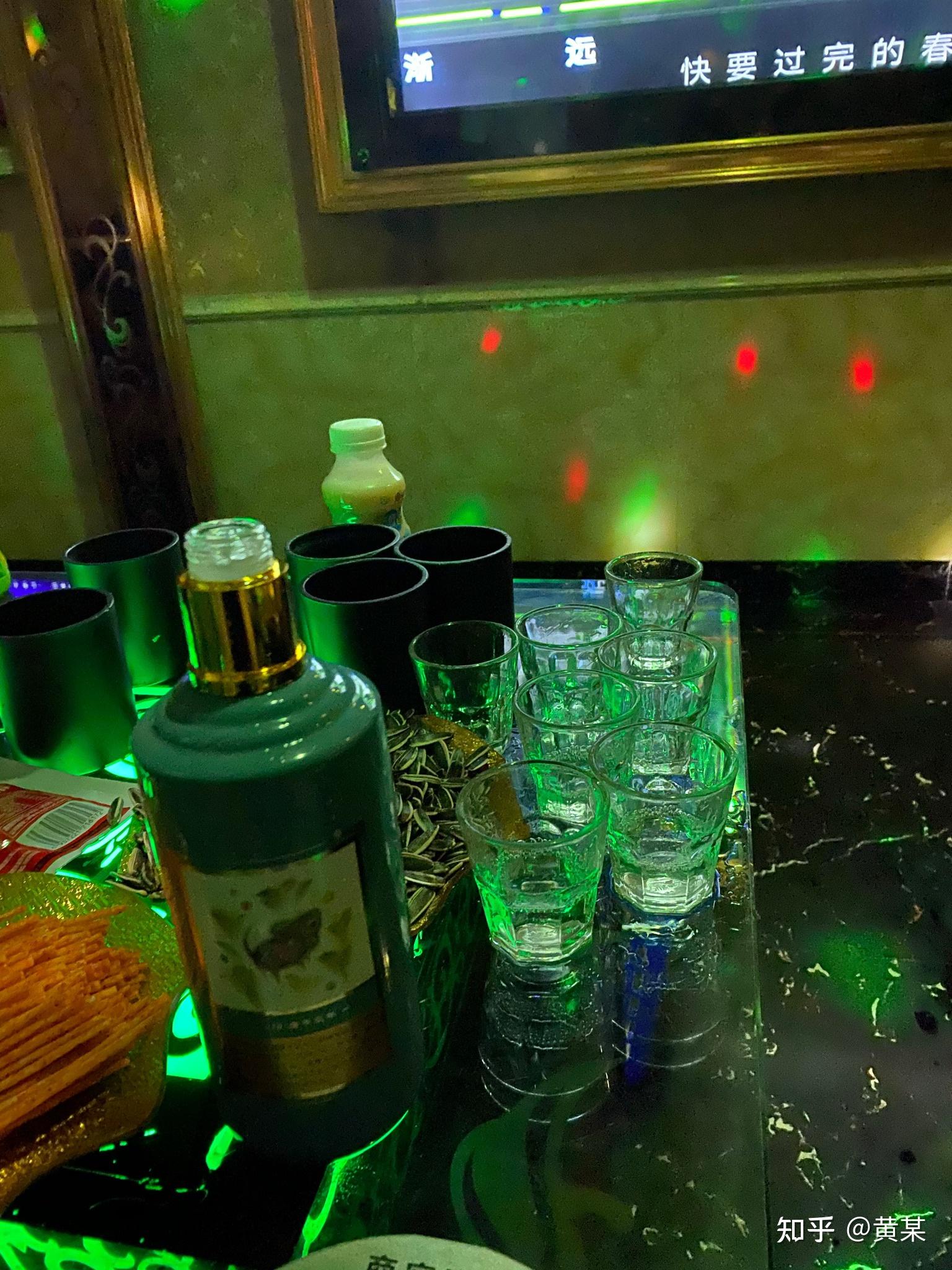 为什么ktv没人喝白酒