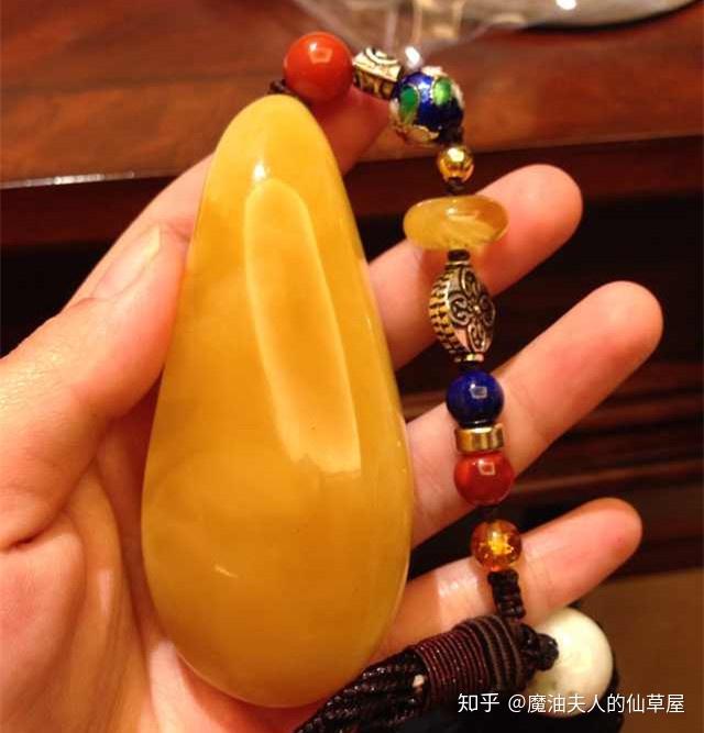 单方精油:琥珀,见证了时光的疗愈树脂