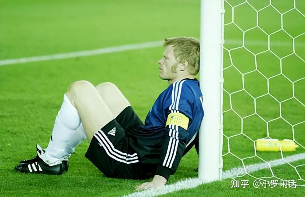 世界杯冠军奖杯仅剩巴西这最后一个拦路虎的时候,卡恩在64分钟犯了一