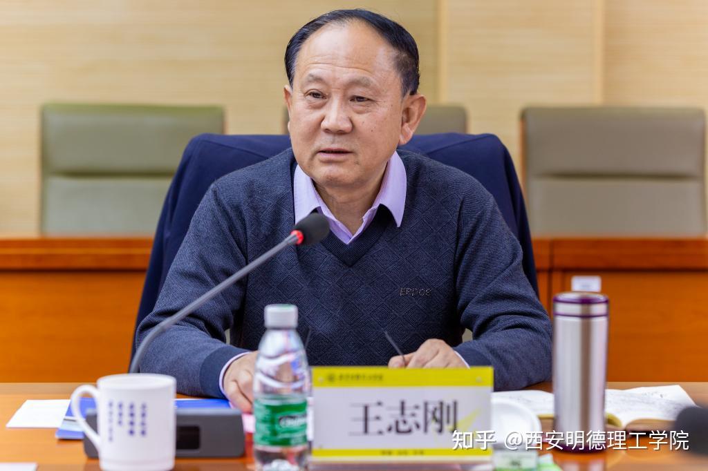 南昌应用技术师范学院理事长蒋宏一行来校调研交流