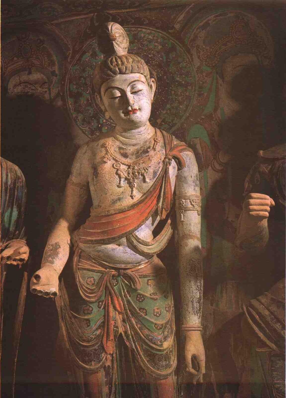 神游千年大美敦煌盛唐45窟西龛彩塑各有神采配合龛顶壁画北壁净土佛国