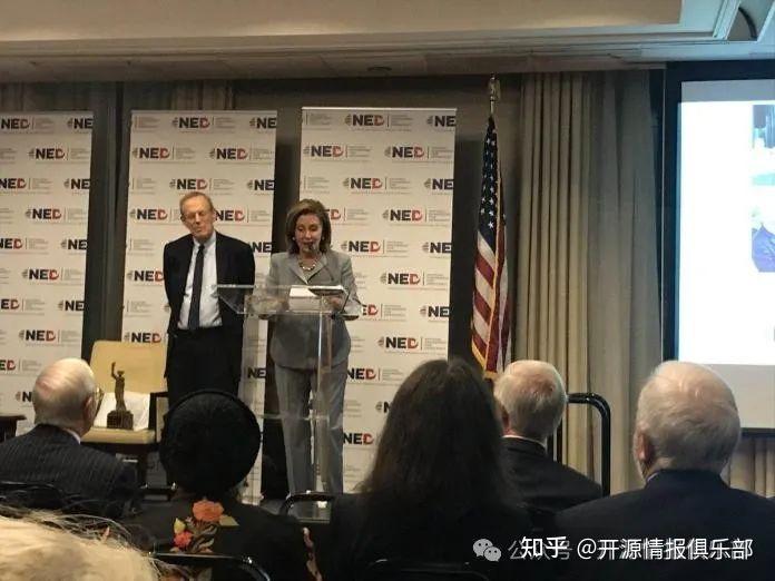 NED向好战分子佩洛西与反动分子颁奖 - 知乎