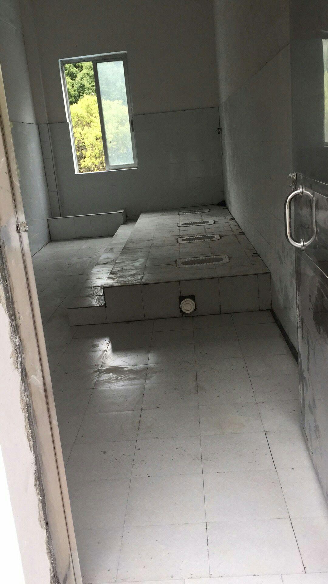 你所在的大学有哪些不合理的或者奇葩的建筑设计? - 知乎