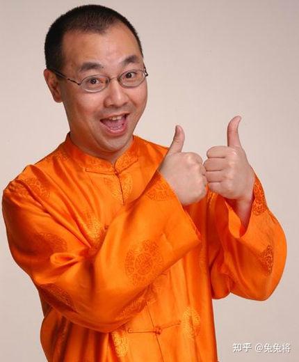 而这档节目竟然是被一个戴