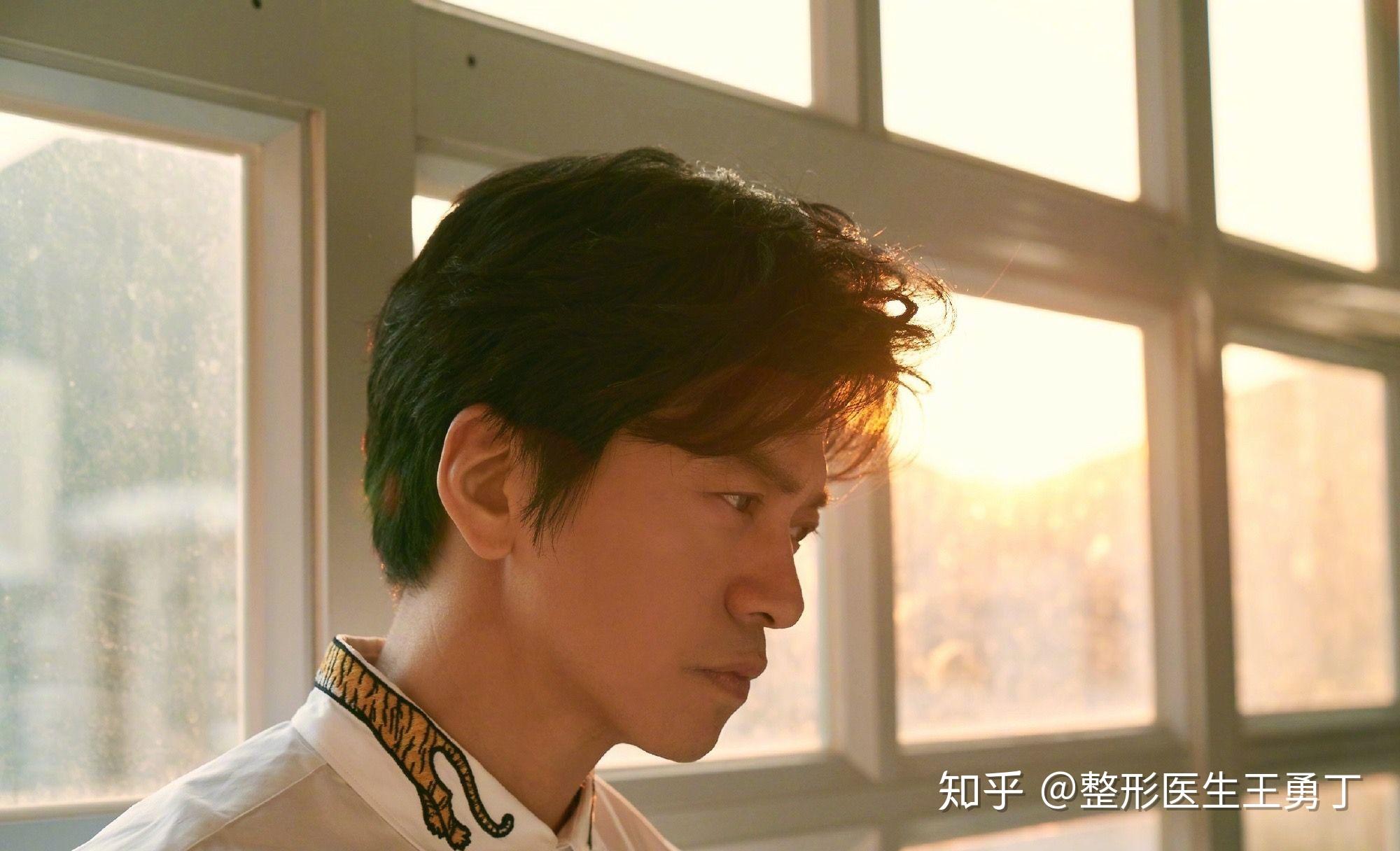 9090风吹麦浪的深情—李健 - 知乎