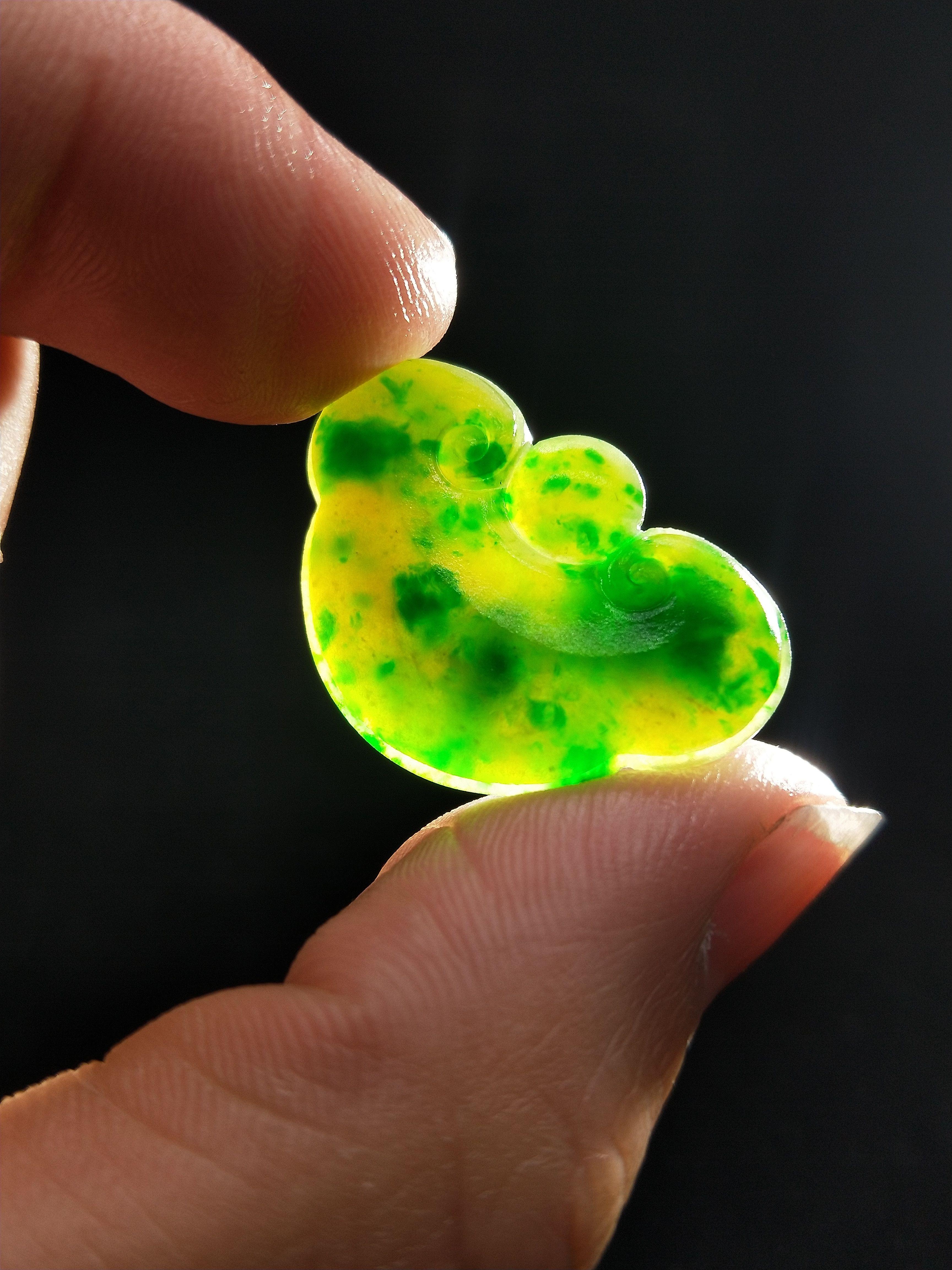 翡翠黄加绿小精品欣赏