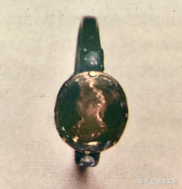 纪念戒指
