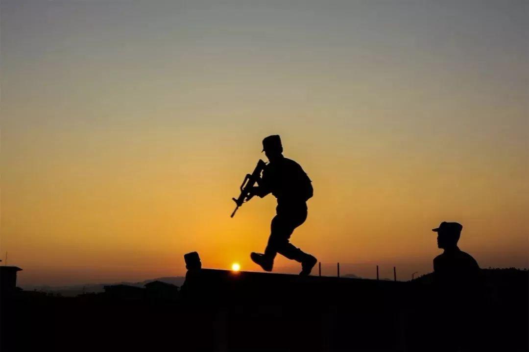 一组超美的军人剪影,带你看这群热血拼搏的少年! - 知乎