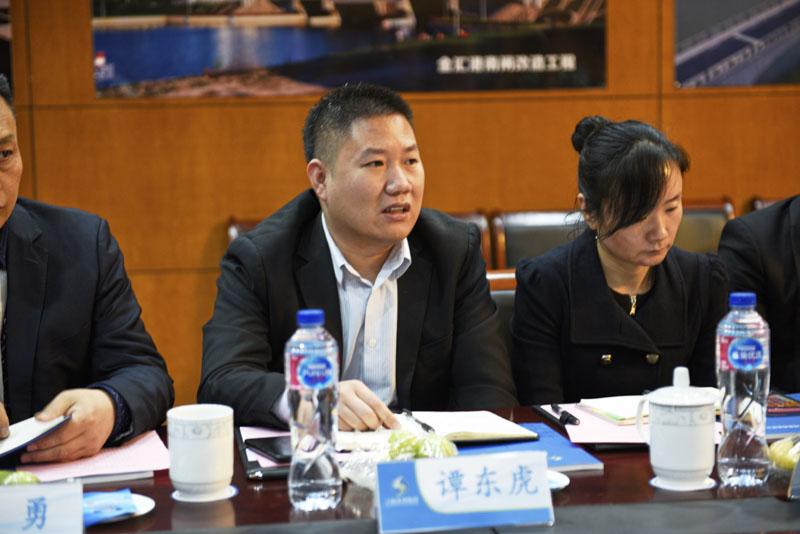 集团副董事长总裁周金旺带队赴沿海建设集团考察交流