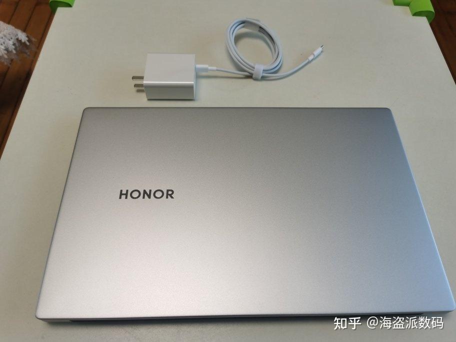 4,荣耀笔记本magicbook x 15