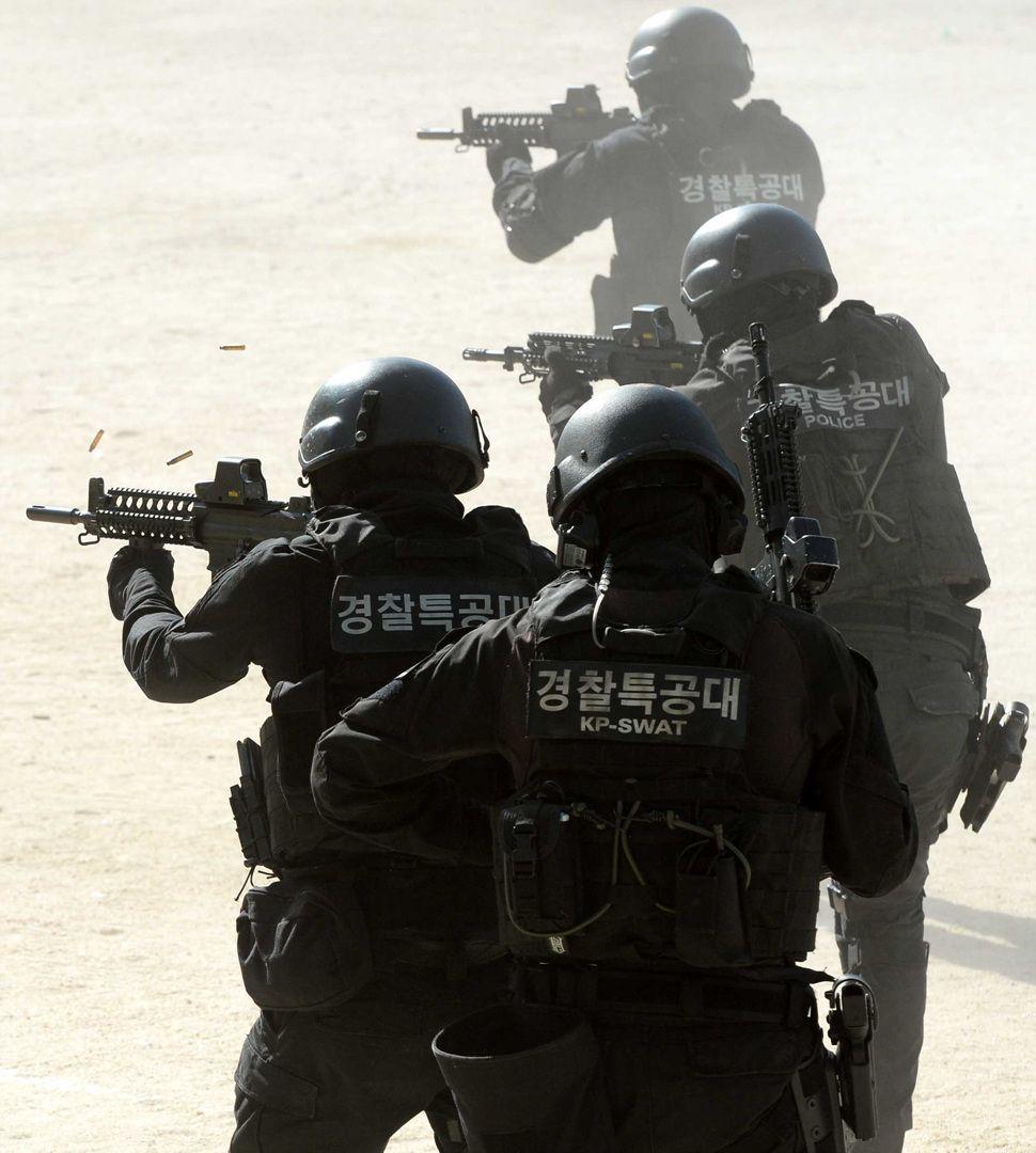 韩国警察全解(中)———武器与单警装备配置 