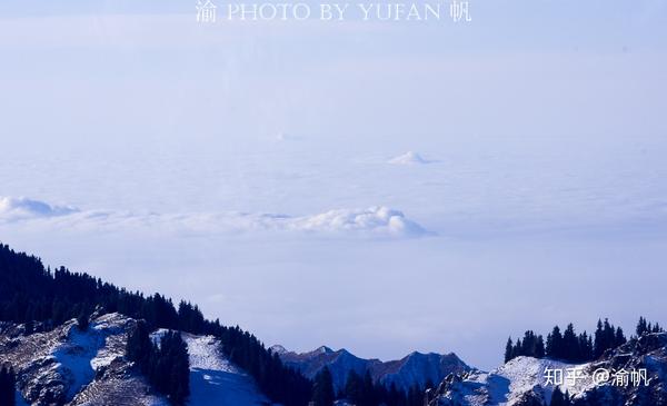 云海间是什么意思_云海间_什么出天山苍茫云海间