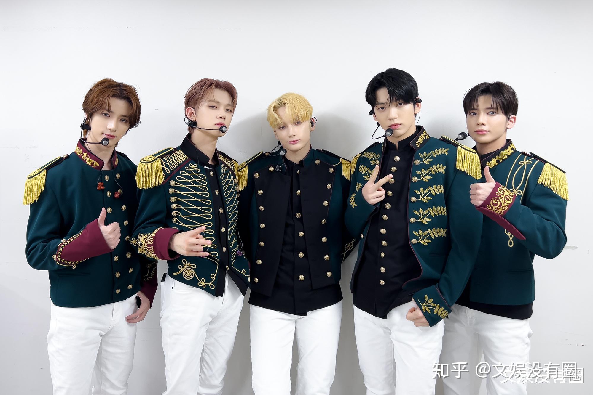 k-pop歌手中的第三名是男团txt,位列总榜第34名,平均票价为118.