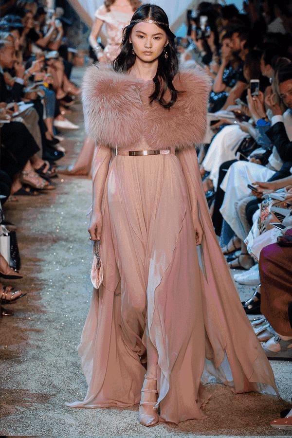 雅衣曼体高情商女王时尚沙龙盛大启幕与美赴约