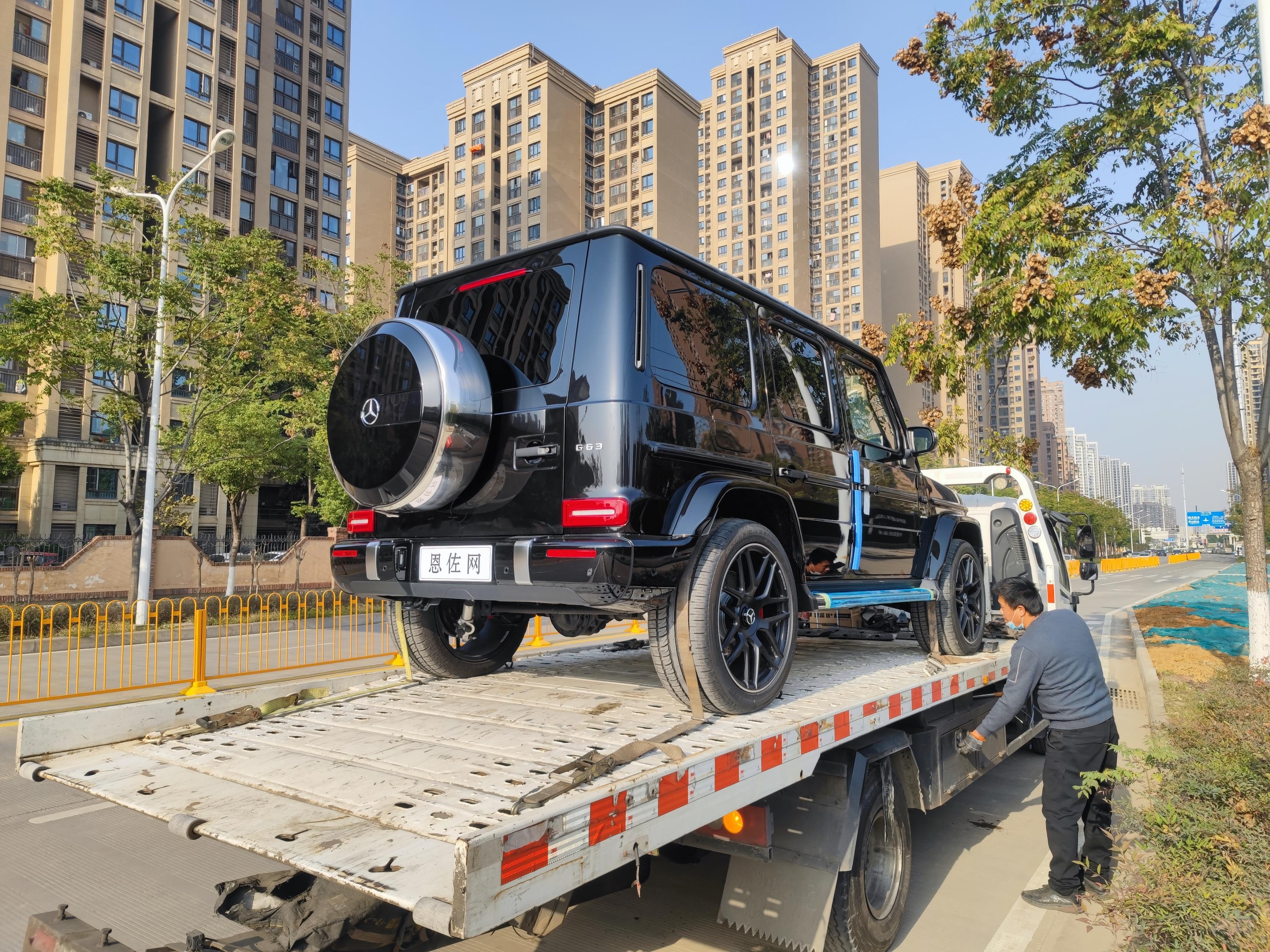 奔驰amg g63提车,越野车里永远的神,车主:加了37万 - 知乎