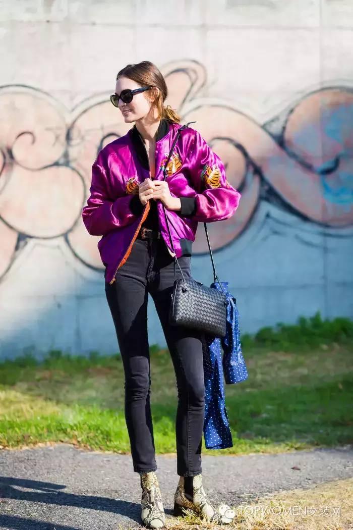 高腰牛仔裤帮你告别“圆柱民”