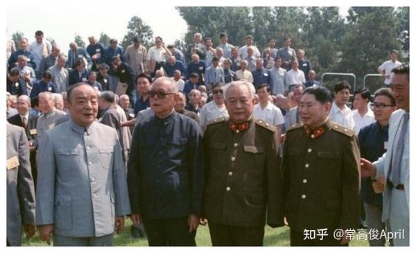 血战长津湖中,迟浩田是全营唯一没有冻伤的,后来成为了军委副主席 - 知乎