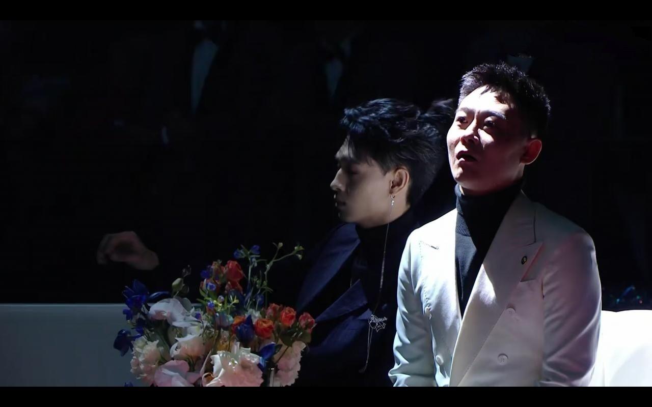 你对这次星光大赏德云男团栾云平孟鹤堂周九良秦霄贤演唱的休洗红有何