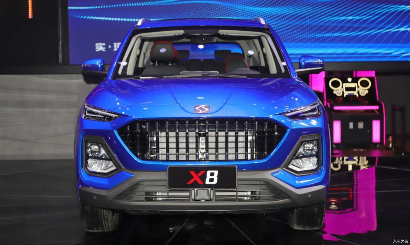 悬挂大众思皓车标江淮嘉悦x8成都车展亮相