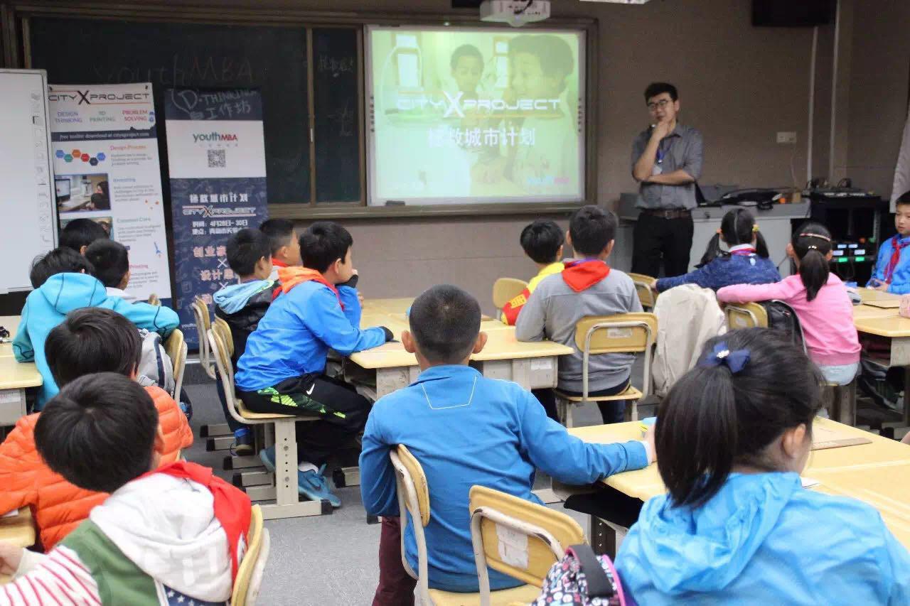 新认识了一位朋友晓雨妈妈,聊天时她感慨道"给孩子报了各种学习班,买